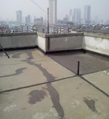 复兴漏水维修 楼顶漏水是什么原因，楼顶漏水维修方法是什么?